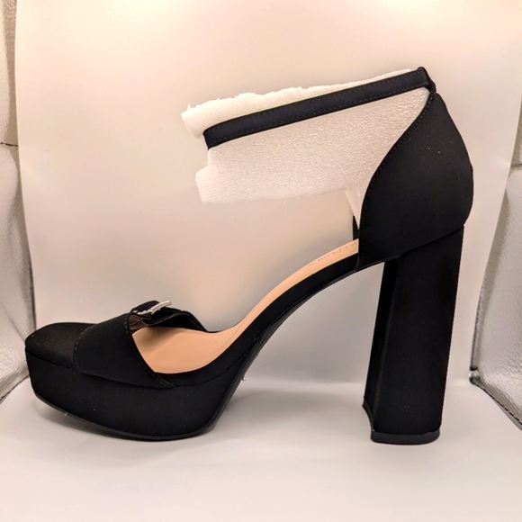 MARCOREPUBLIC Nottingham Black Chunky Heel Strap Platform Pumps Size 9 - Picture 2 of 10